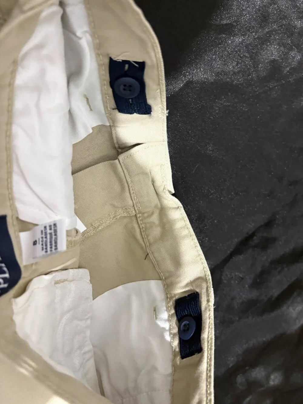 Children's Place Boys Khaki Pants Size 8 brand new